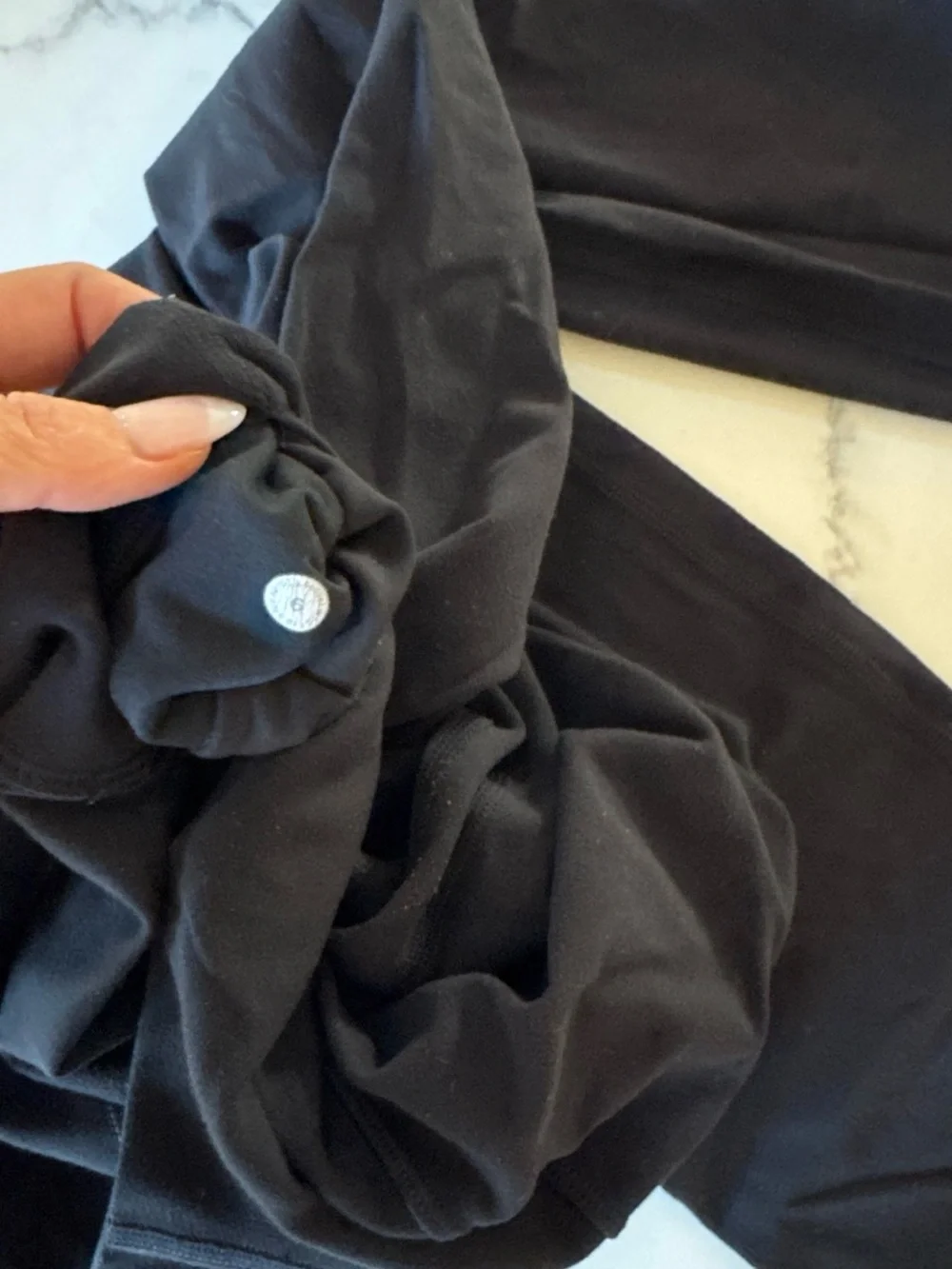 Lululemon Align Black high-waisted leggings 6